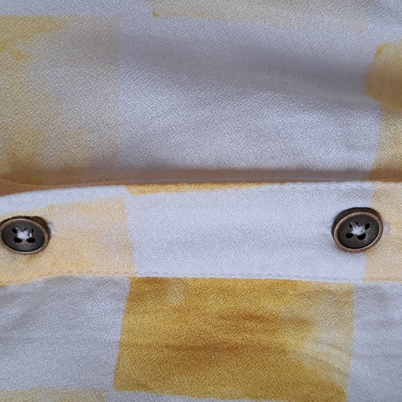 Jen's Pirate Booty Ocean Front Kapalua Short Sleeve Gold Check Shirt SZ M - Picture 5 of 13